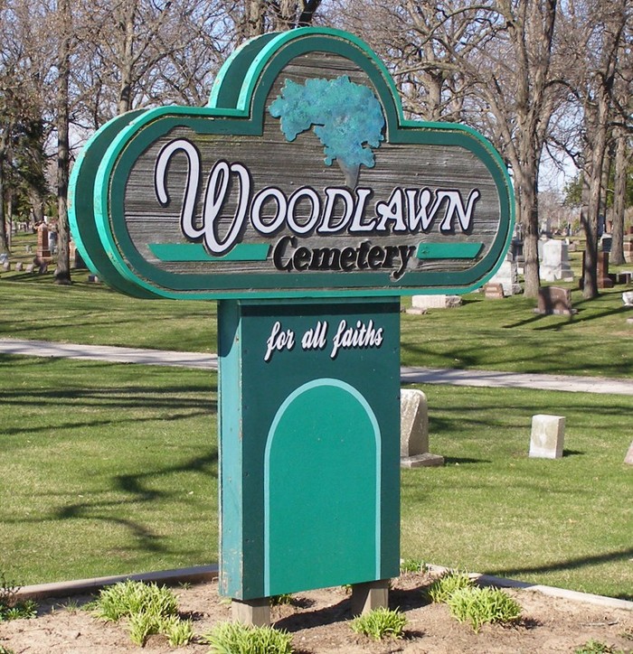Woodlawn Cemetery